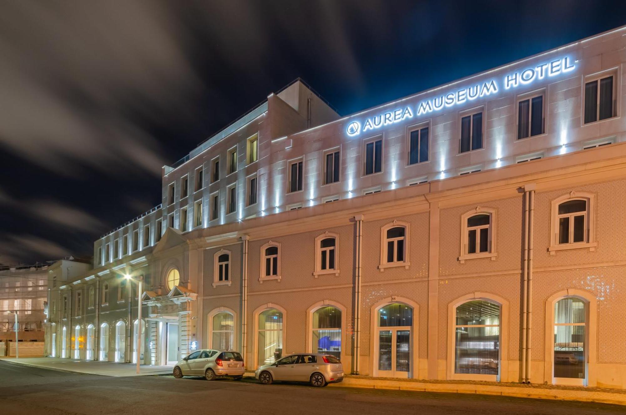 Aurea Museum By Eurostars Hotel Company Lisbon Exterior photo The hotel at night