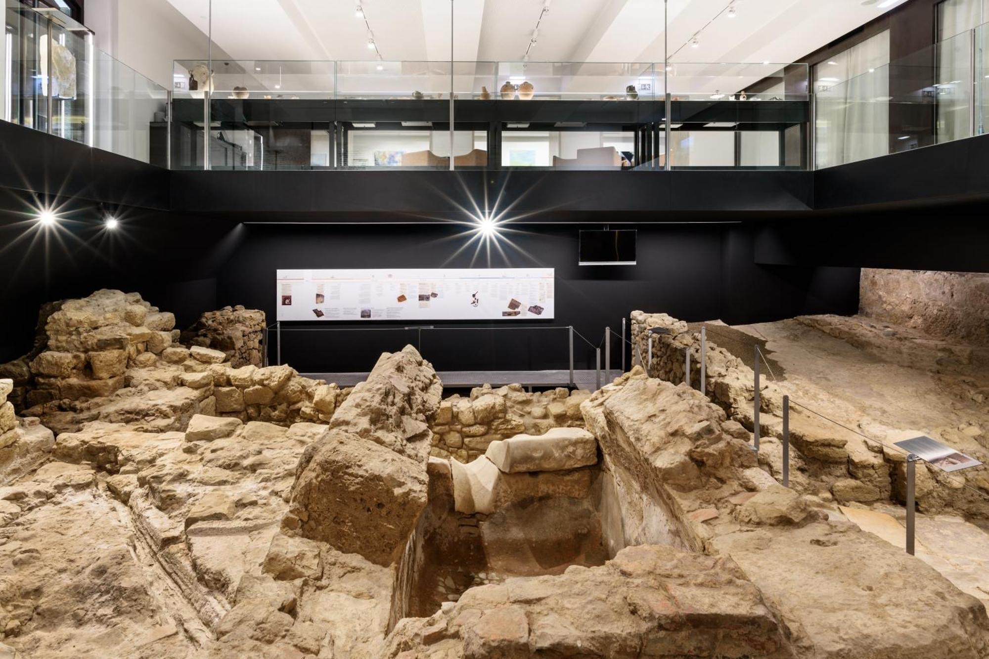 Aurea Museum By Eurostars Hotel Company Lisbon Exterior photo The Roman baths at Bath